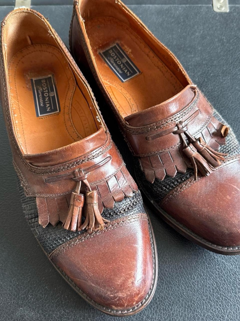 Bostonian Two-Tone Woven Leather Tassel Loafers Men’s 8.5 (fit like Men’s 8D)